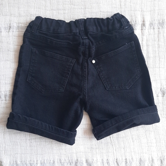H&M Black Denim Shorts size 4-5 years - Picture 2 of 10